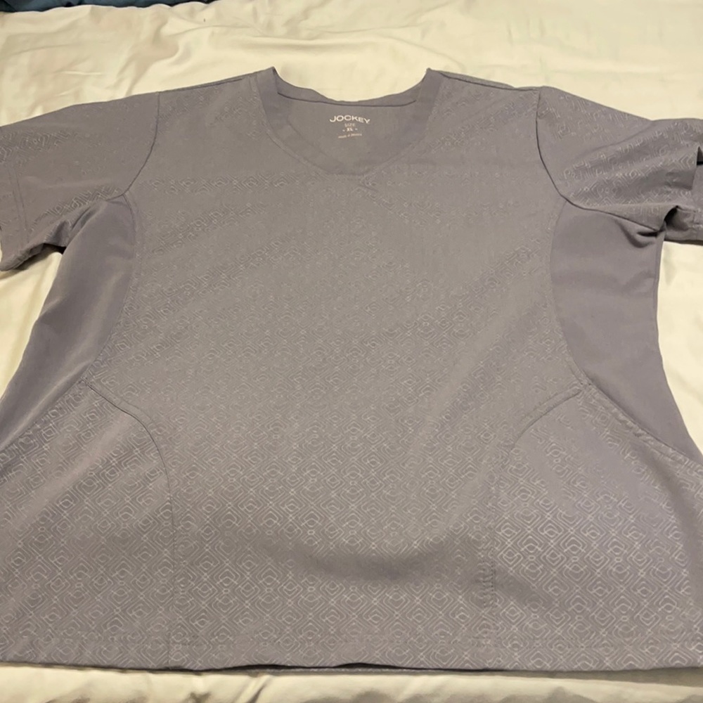 Women’s scrub top Jockey